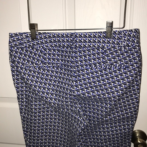 Dalia 6 Ankle Crop Dress Pants - Picture 3 of 7